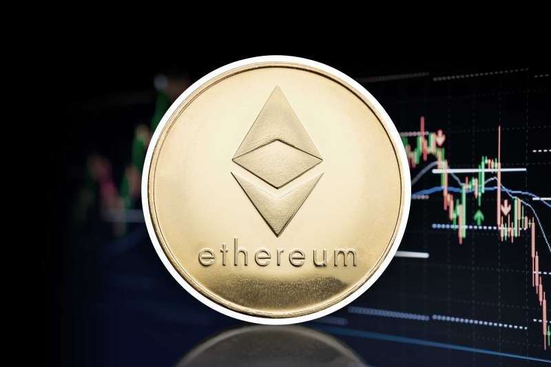 Haker FTX kriptomjenjačnice premjetio je 2,500 Ethereum tokena vrijednih 4 milijuna američkih dolara. Ovo se događa nakon nepunih godinu dana nakon hakerskog napada i gubitka 600 milijuna američkih dolara FTX kriptomjenjačnice.